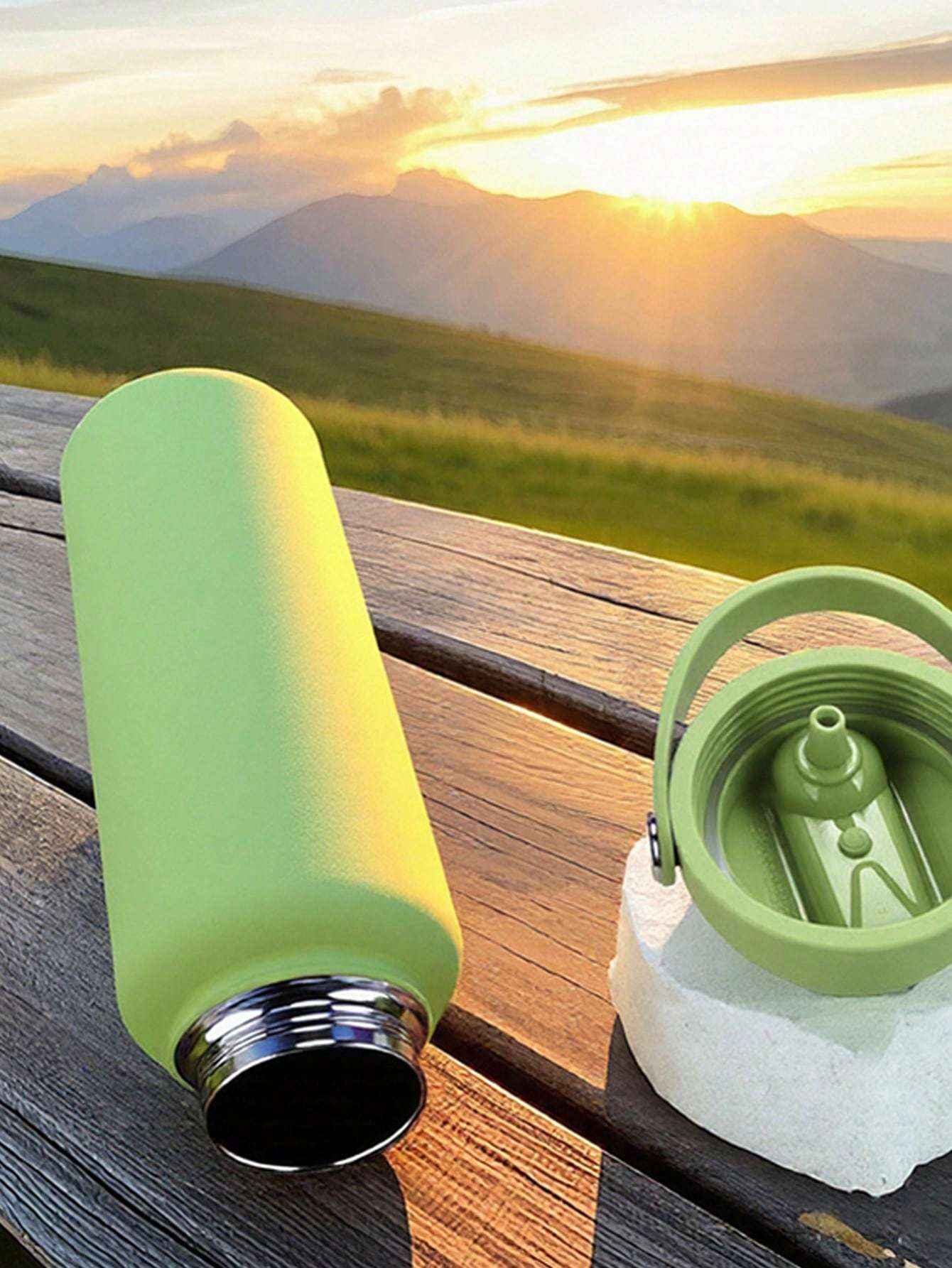 Insulated water bottle on gym equipment, keeping water cold during a intense workout
