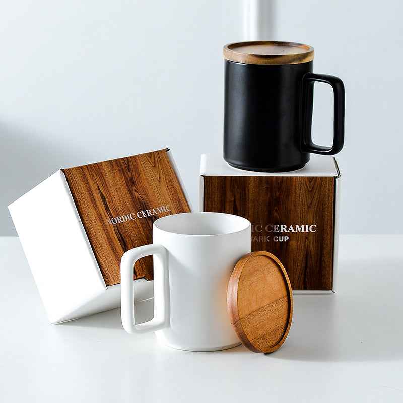 Close-up of the realistic marble texture on ceramic mug, showcasing premium handcrafted appearance