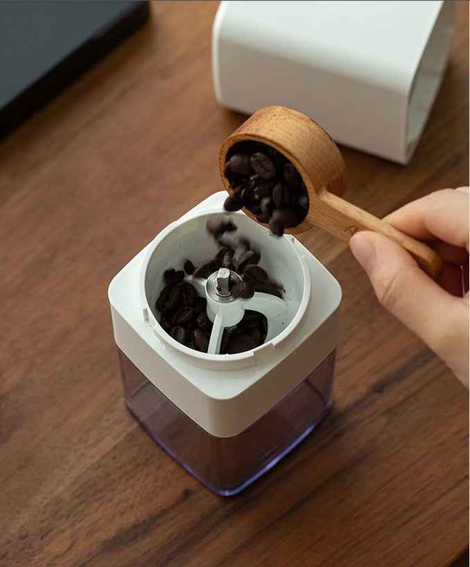 Quick assembly portable espresso machine - Ready to brew in under 60 seconds - Perfect for busy mornings and adventures