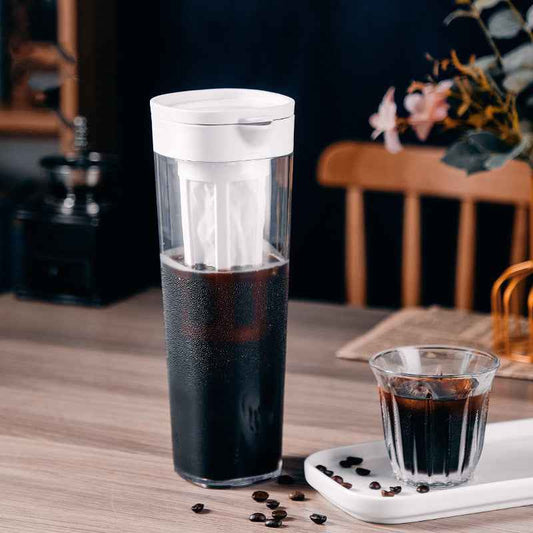 Cold Brew Coffee Maker 1.1L — Airtight Refrigerator Pitcher with Tea Separator - Twissie
