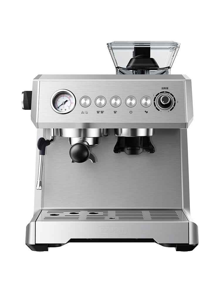 Intuitive touchscreen control panel - Easily customize drink strength, temperature, and volume. Upgrade your morning routine with personalized coffee.