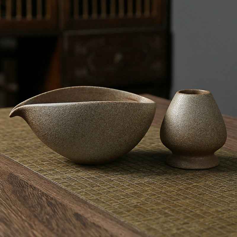 Matcha accessories: bamboo scoop (chashaku), stainless steel sieve, and whisk for the perfect preparation