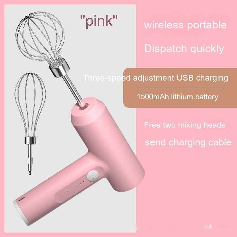 3-speed electric hand mixer - Perfect control for delicate or heavy mixing - Versatile enough for all your recipes