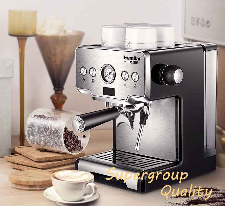 “Gift-ready electric kettle with glass infuser cup – ideal kitchen appliance for home or office use”